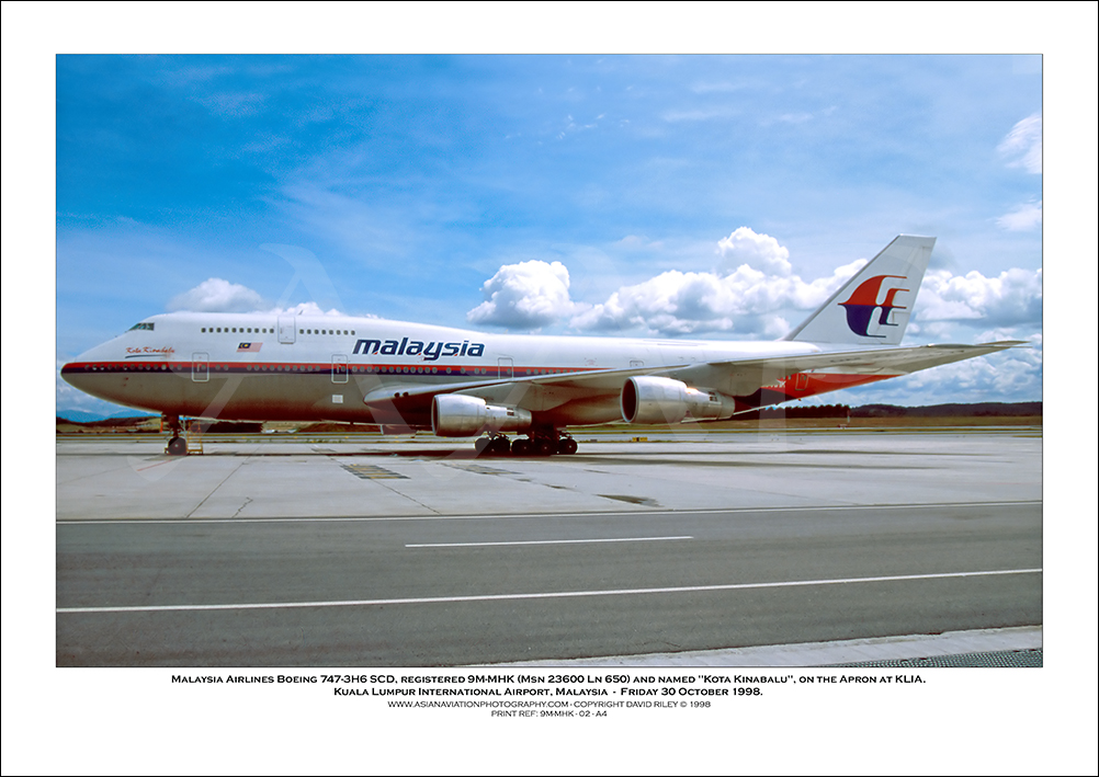 9M-MHK - Malaysia Airlines  Boeing 747-3H6 SCD  (Msn 23600 Ln 650) - 02