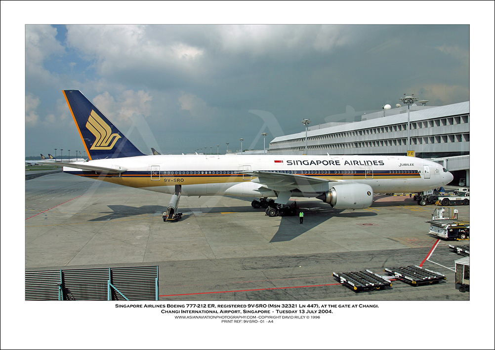 9V-SRO - Singapore Airlines  Boeing 777-212 ER (Msn 32321 Ln 44) - 01