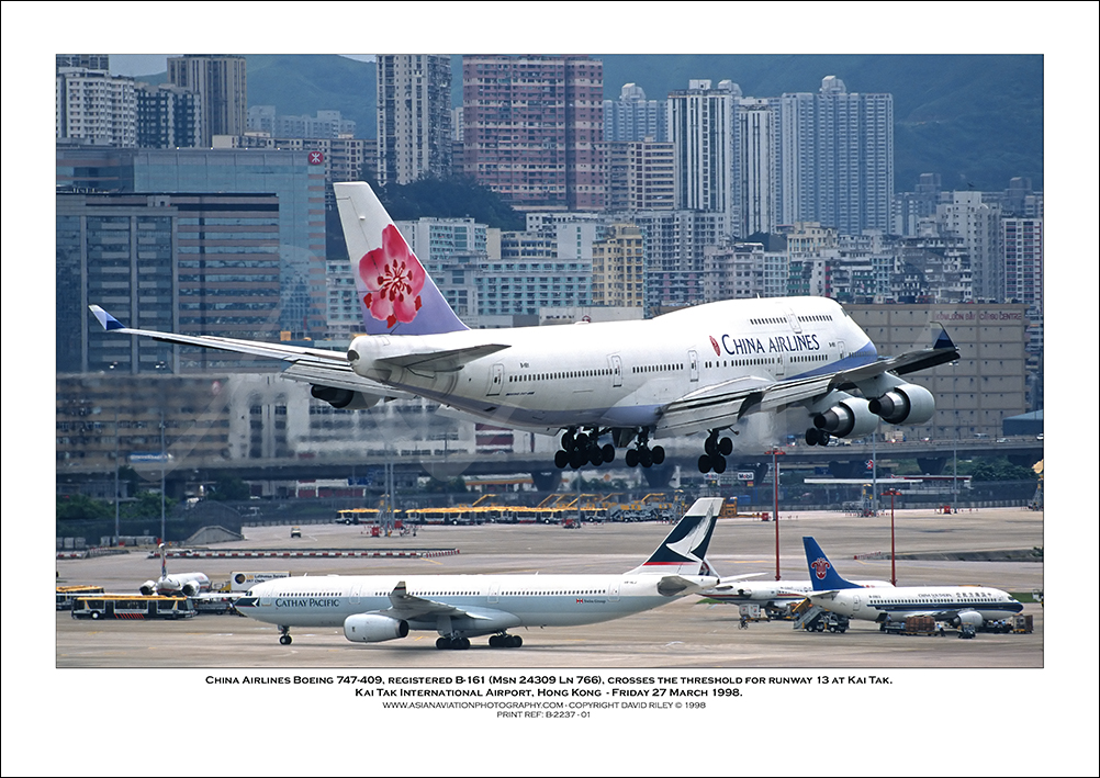 B-161- China Airlines Boeing 747-409  (Msn 24309 Ln 766) - 01
