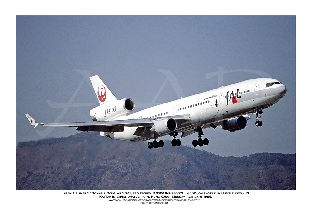 JA8580 - Japan Airlines McDonnell Douglas MD-11  (Msn 48571 Ln 552) - 01
